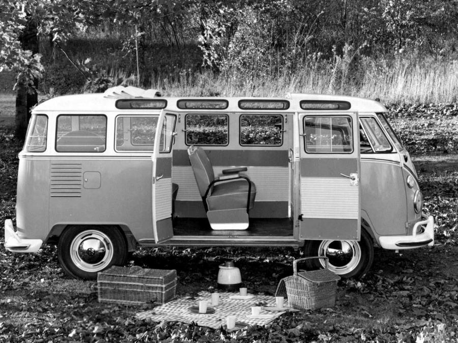  Volkswagen T1 Deluxe Samba Bus 1951 года  (фото 12 из 25)